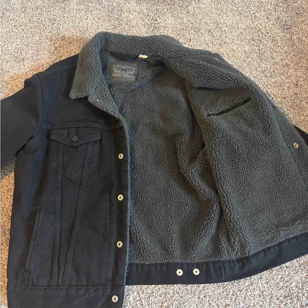 Levi's Black Sherpa-Lined Trucker Jacket